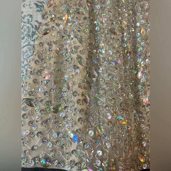 Black and Silver Jeweled Gown w pockets - Picture 6 of 12